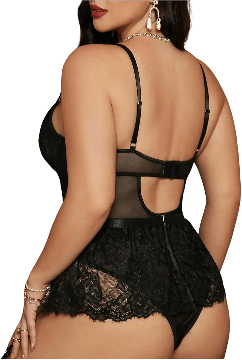 OYOANGLE Women's Plus Size Lace Babydoll Spaghetti Strap V Neck Cut Out Teddy Lingerie Set with Garter Belts